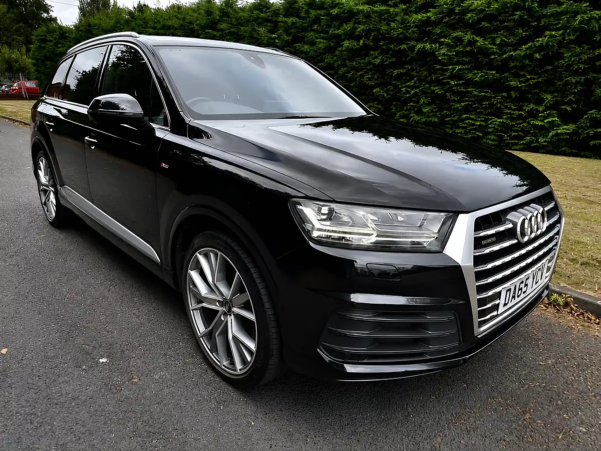 Used 2015 Audi Q7 S Line Black - Interior and Exterior details 8