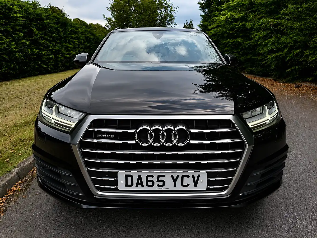 Used 2015 Audi Q7 S Line Black - Interior and Exterior details 9