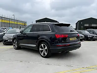 Used 2015 Audi Q7 S Line Blue - Interior and Exterior details 4
