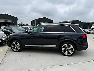 Used 2015 Audi Q7 S Line Blue - Interior and Exterior details 8