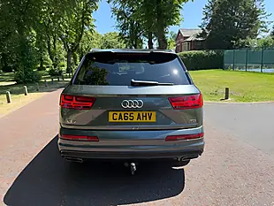 Used 2015 Audi Q7 S Line Grey - Interior and Exterior details 6