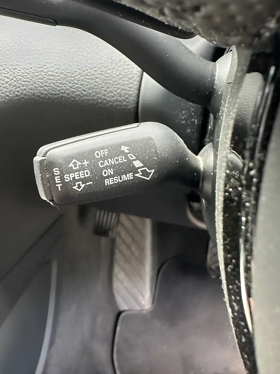 Used 2015 Audi Q7 S Line Sport Edition White - Interior and Exterior details 10