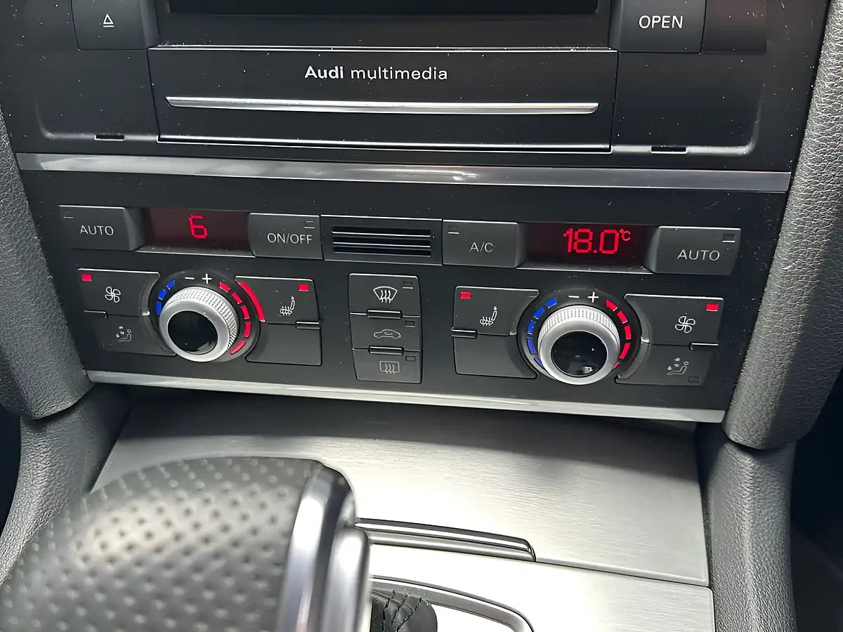 Used 2015 Audi Q7 S Line Sport Edition White - Interior and Exterior details 13
