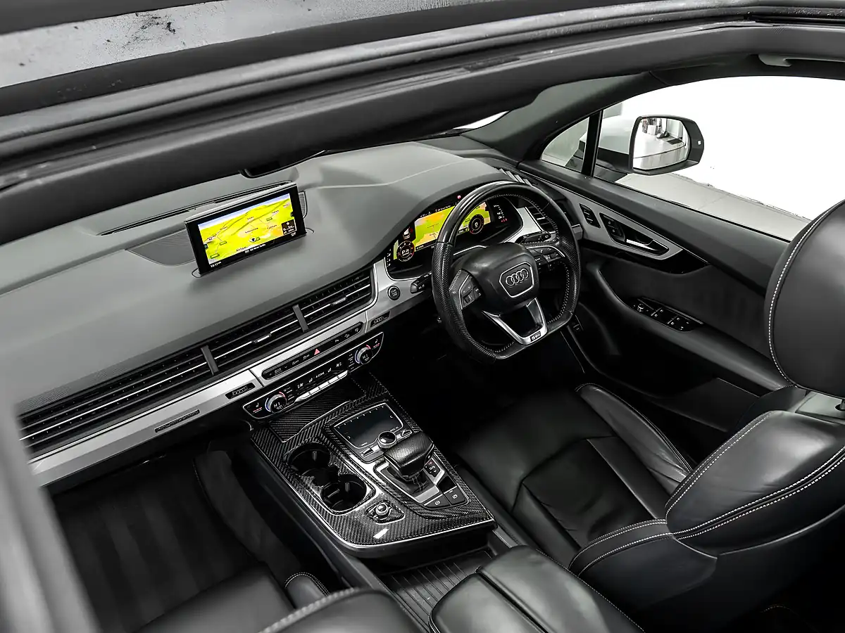 Used 2015 Audi Q7 S Line White - Interior and Exterior details 19