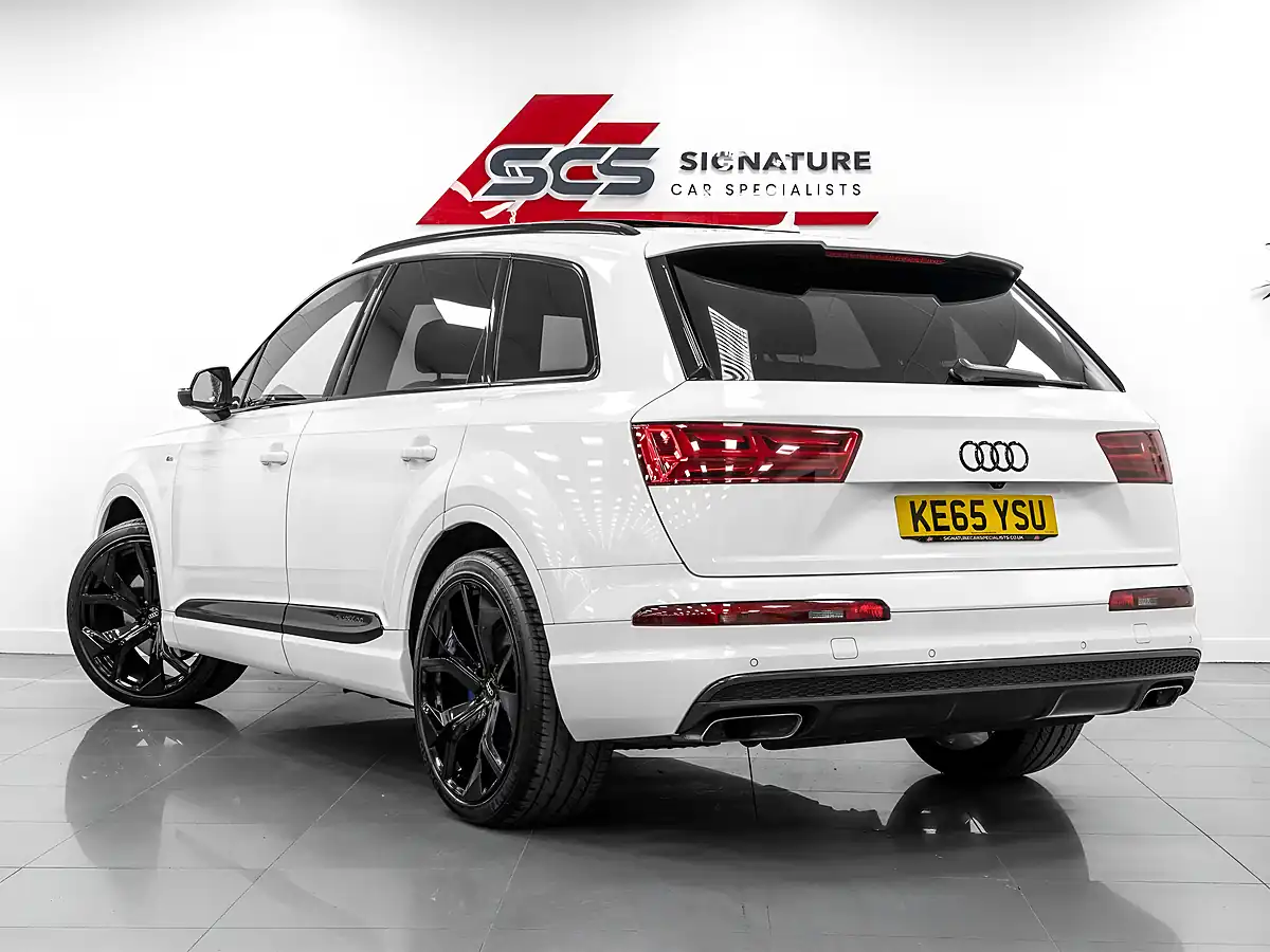 Used 2015 Audi Q7 S Line White - Interior and Exterior details 4