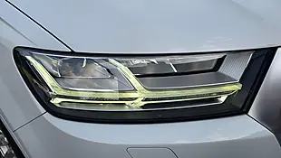 Used 2015 Audi Q7 S Line White - Interior and Exterior details 9