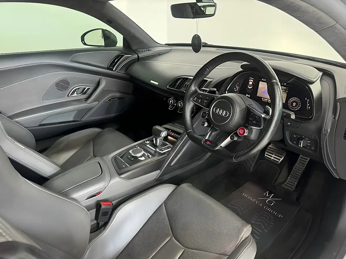 Used 2015 Audi R8 Plus White - Interior and Exterior details 8