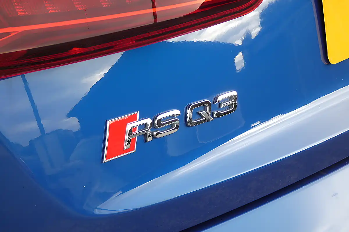 Used 2015 Audi RS Q3 Blue - Interior and Exterior details 19