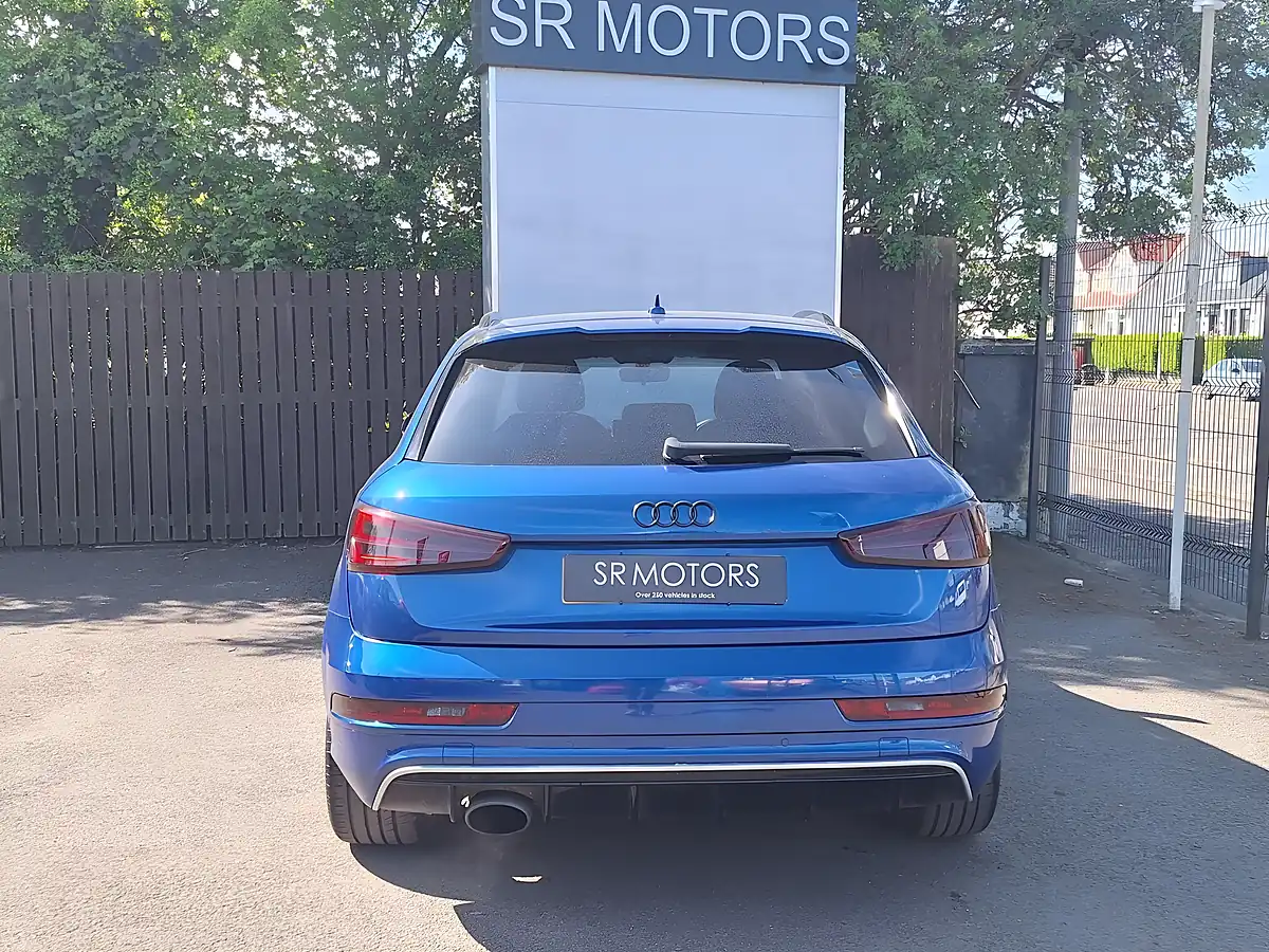 Used 2015 Audi RS Q3 S Tronic Blue - Interior and Exterior details 5