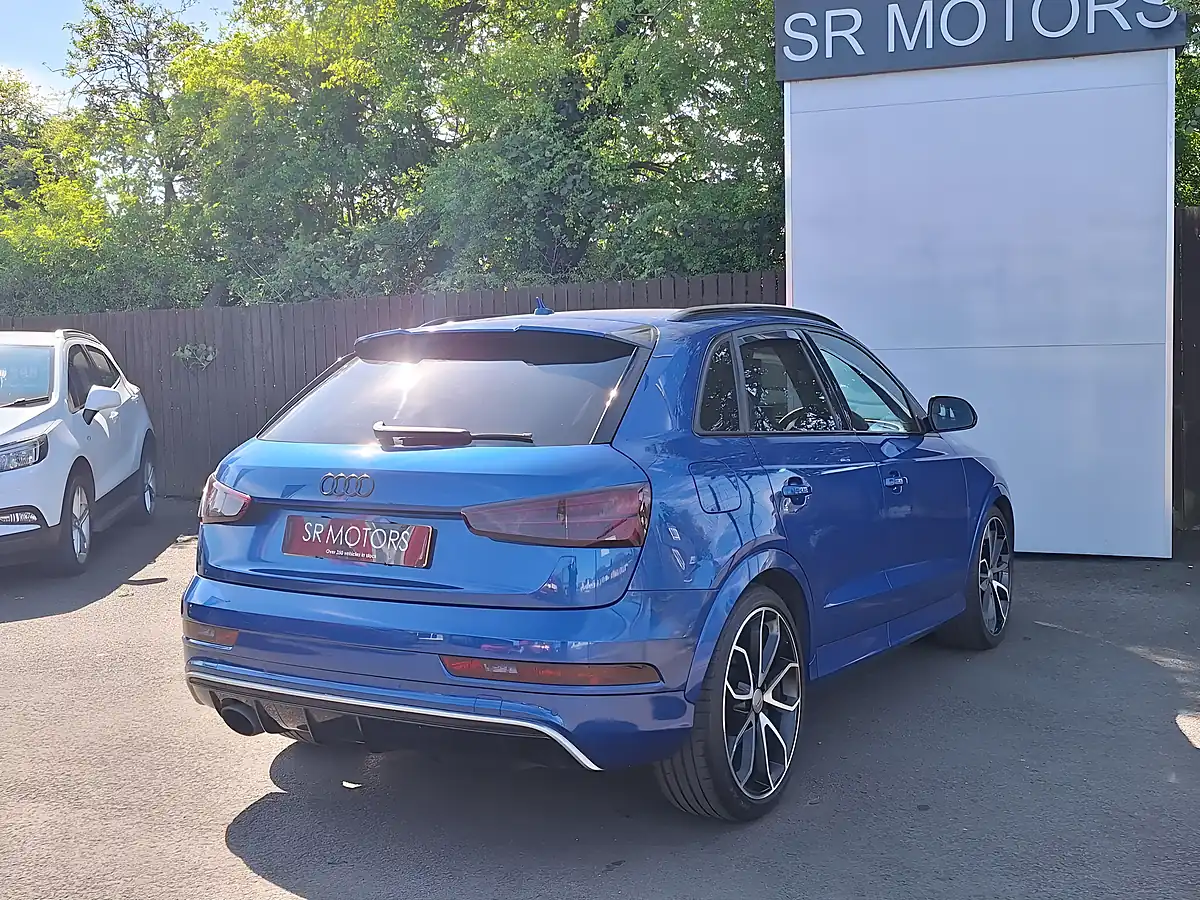 Used 2015 Audi RS Q3 S Tronic Blue - Interior and Exterior details 8