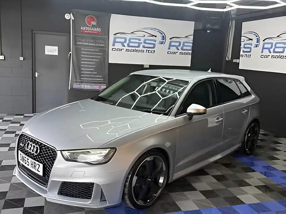 Used 2015 Audi RS3 Quattro Silver - Interior and Exterior details 10
