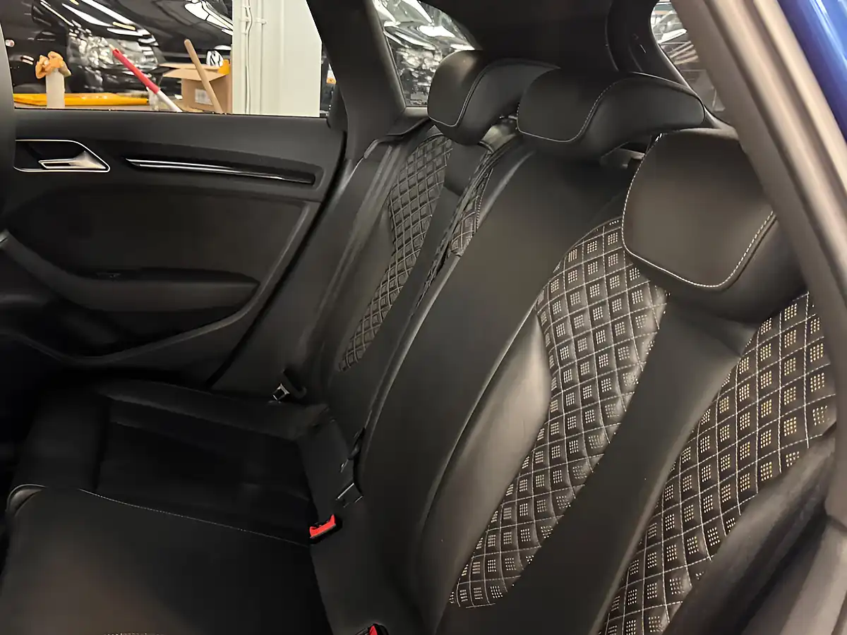 Used 2015 Audi RS3 Sportback S Tronic Quattro Blue - Interior and Exterior details 15