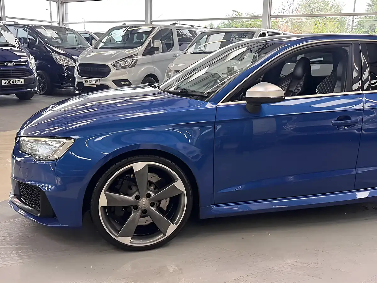 Used 2015 Audi RS3 Sportback S Tronic Quattro Blue - Interior and Exterior details 20
