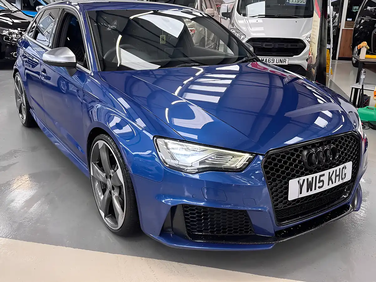 Used 2015 Audi RS3 Sportback S Tronic Quattro Blue - Interior and Exterior details 6