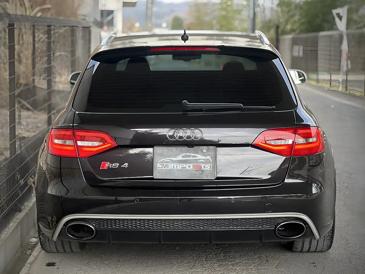 Used 2015 Audi RS4 Avant Black - Interior and Exterior details 14