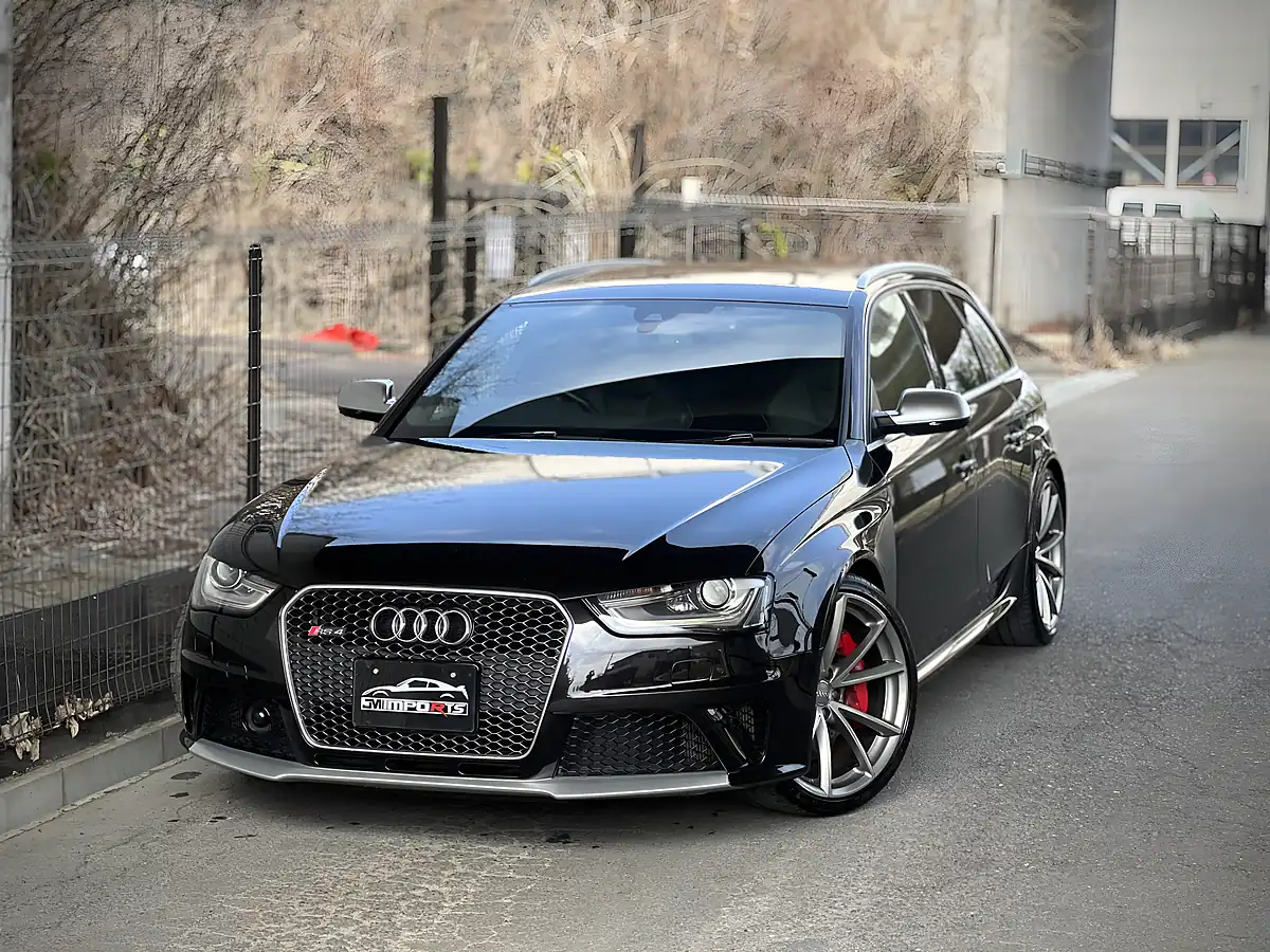 Used 2015 Audi RS4 Avant Black - Interior and Exterior details 6