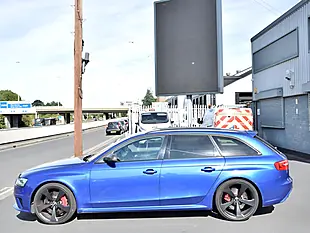 Used 2015 Audi RS4 Avant Blue - Interior and Exterior details 5