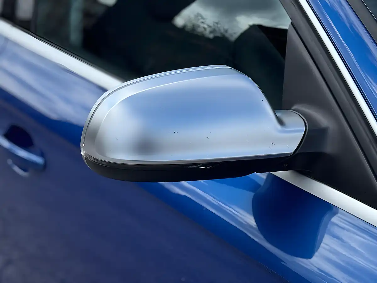 Used 2015 Audi RS4 Avant Palace Blue - Interior and Exterior details 18