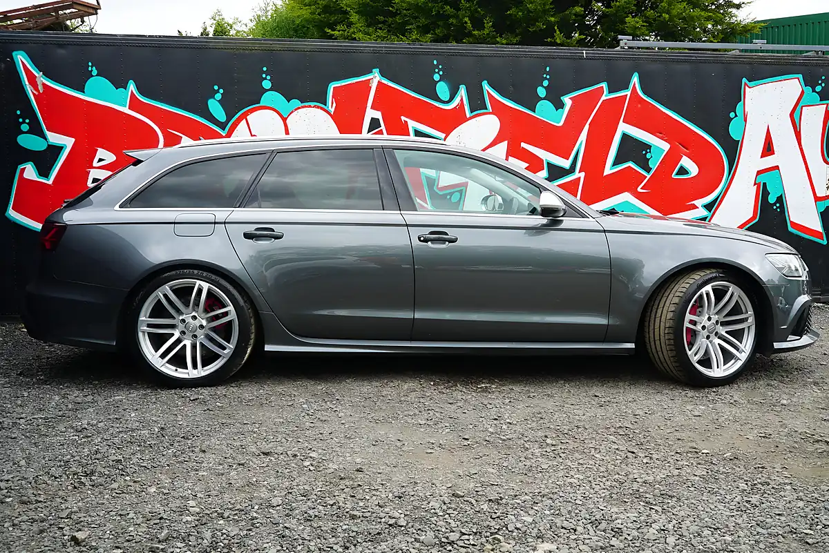 Used 2015 Audi RS6 Avant Grey - Interior and Exterior details 12