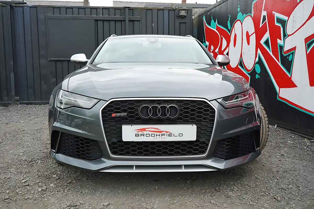 Used 2015 Audi RS6 Avant Grey - Interior and Exterior details 4