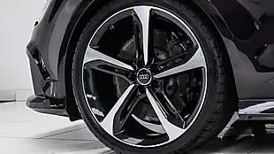 Used 2015 Audi RS7 Sportback Purple - Interior and Exterior details 12