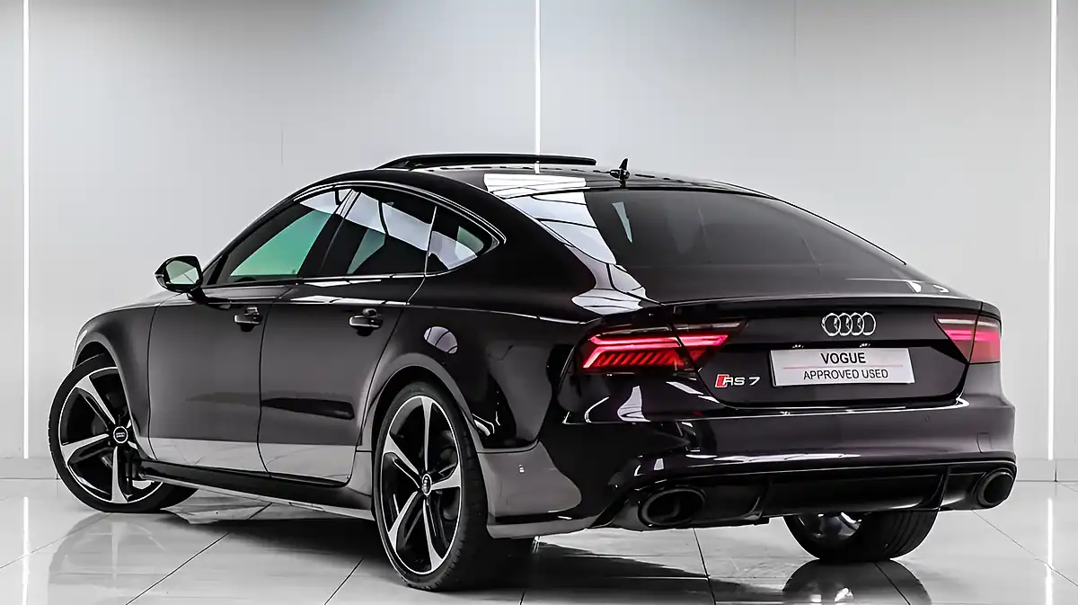 Used 2015 Audi RS7 Sportback Purple - Interior and Exterior details 3