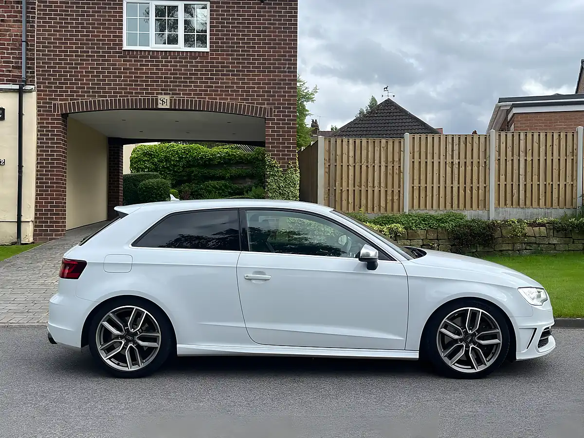 Used 2015 Audi S3 Quattro White - Interior and Exterior details 8