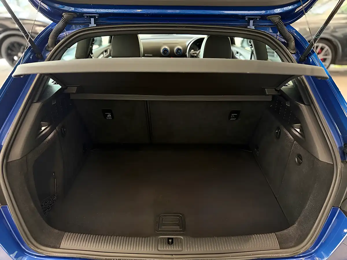Used 2015 Audi S3 S Tronic Quattro Blue - Interior and Exterior details 20