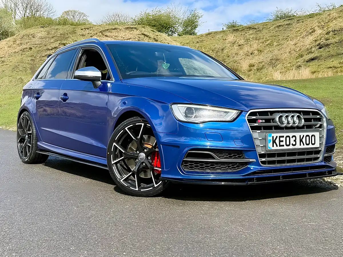 Used 2015 Audi S3 Sportback Blue - Interior and Exterior details 8