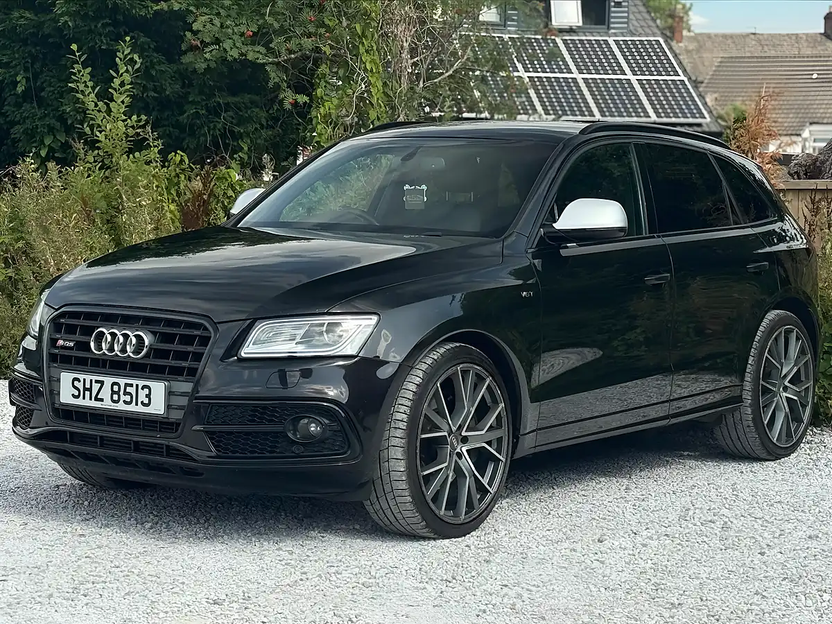 Used 2015 Audi SQ5 Black - Interior and Exterior details 6