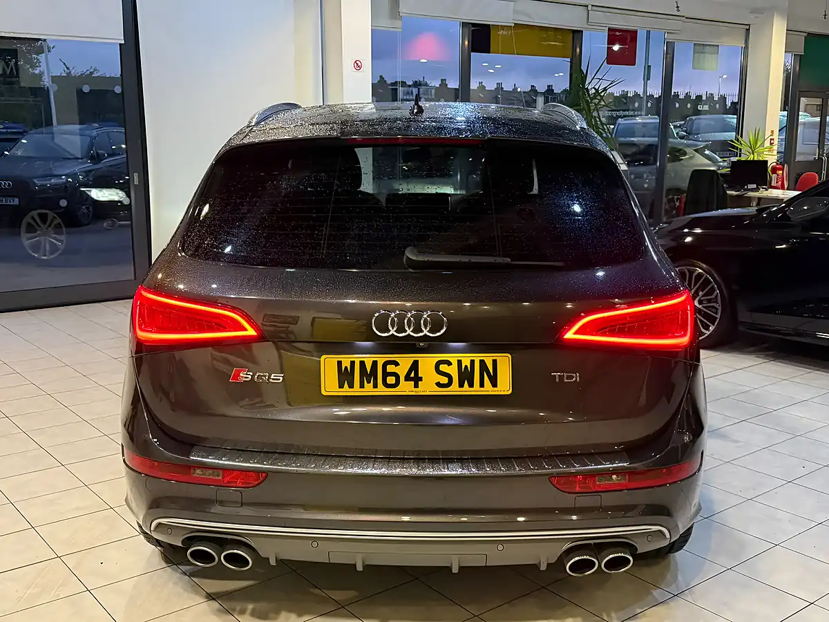 Used 2015 Audi SQ5 Grey - Interior and Exterior details 11