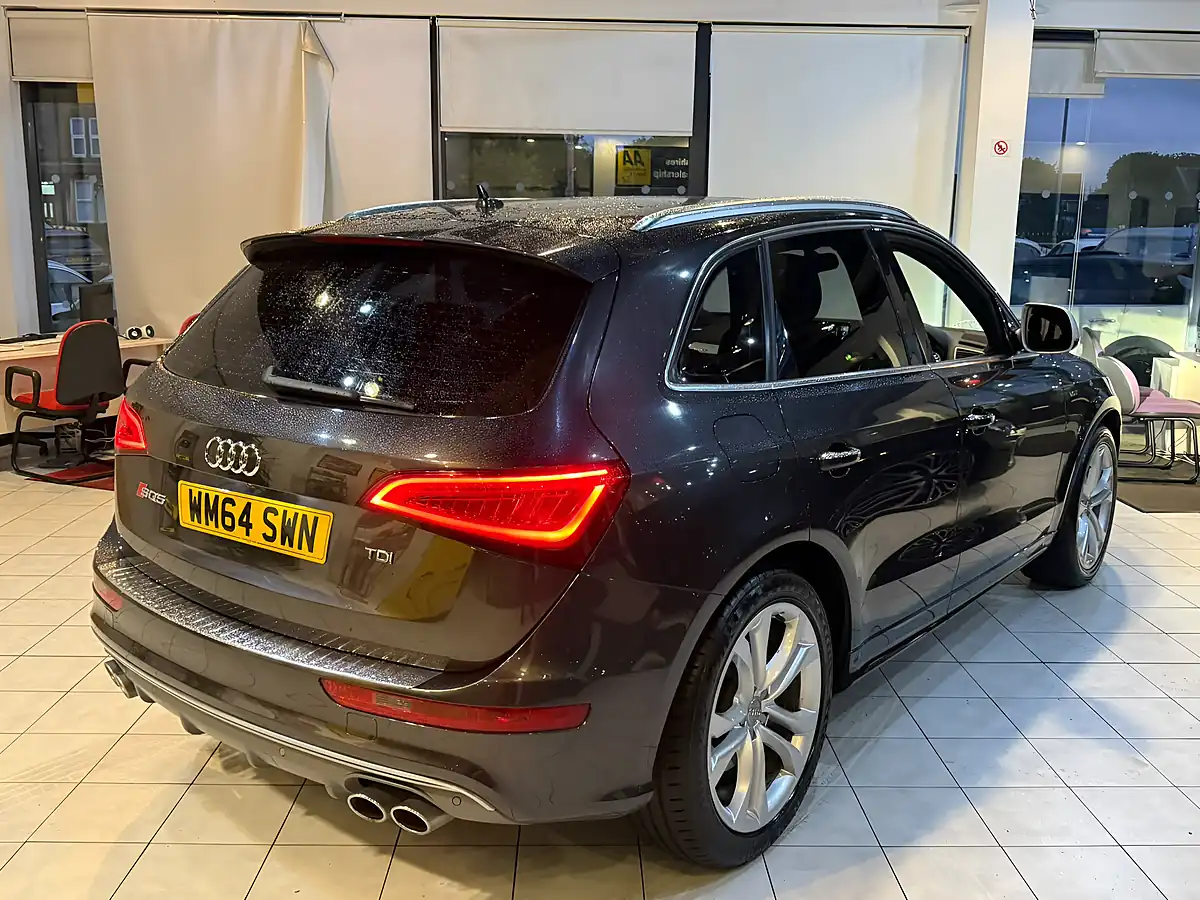 Used 2015 Audi SQ5 Grey - Interior and Exterior details 13