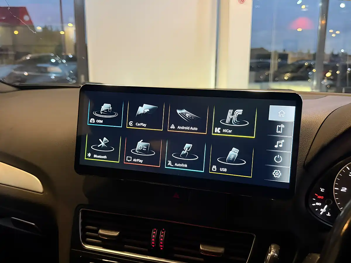 Used 2015 Audi SQ5 Grey - Interior and Exterior details 18