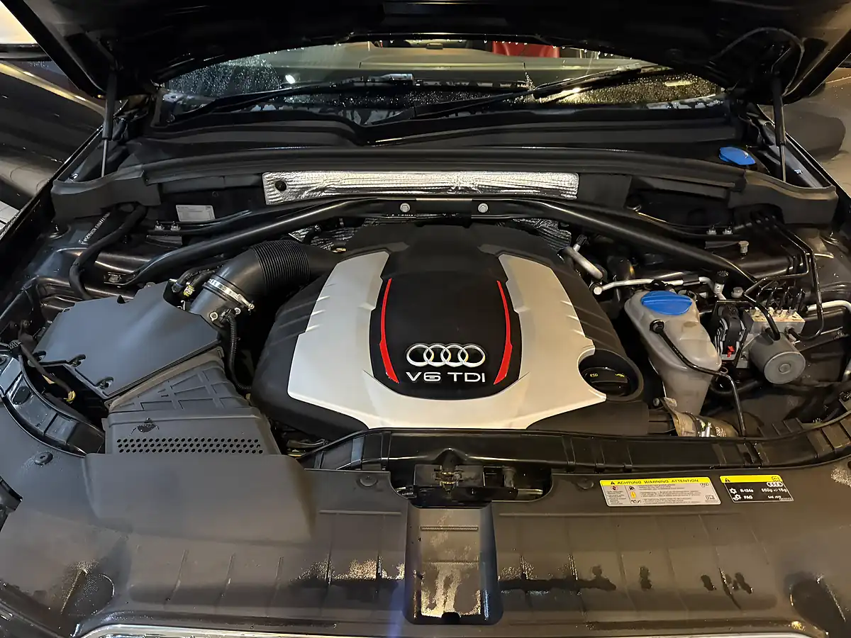 Used 2015 Audi SQ5 Grey - Interior and Exterior details 20