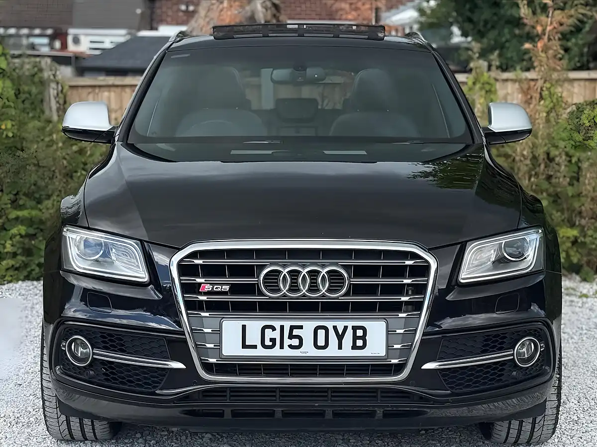Used 2015 Audi SQ5 S Design Black - Interior and Exterior details 5