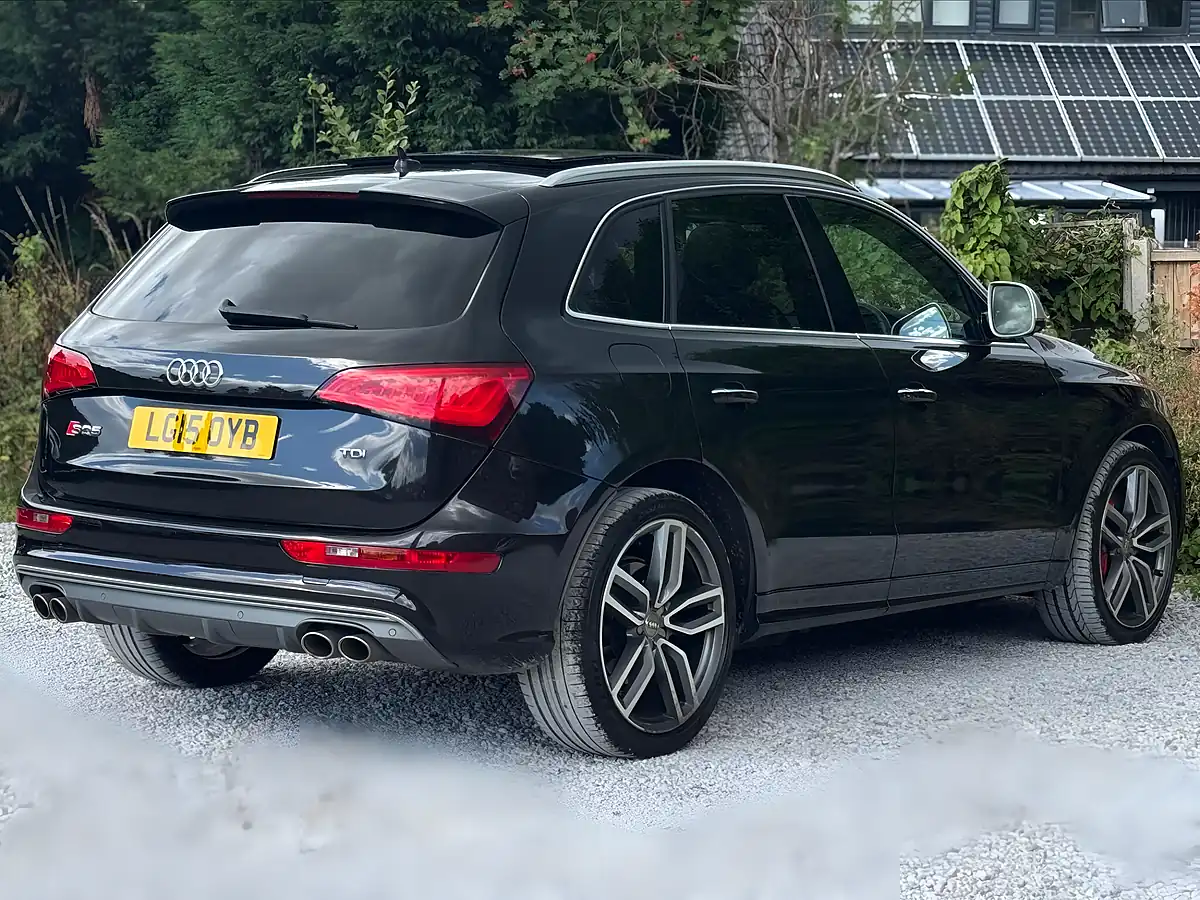 Used 2015 Audi SQ5 S Design Black - Interior and Exterior details 9