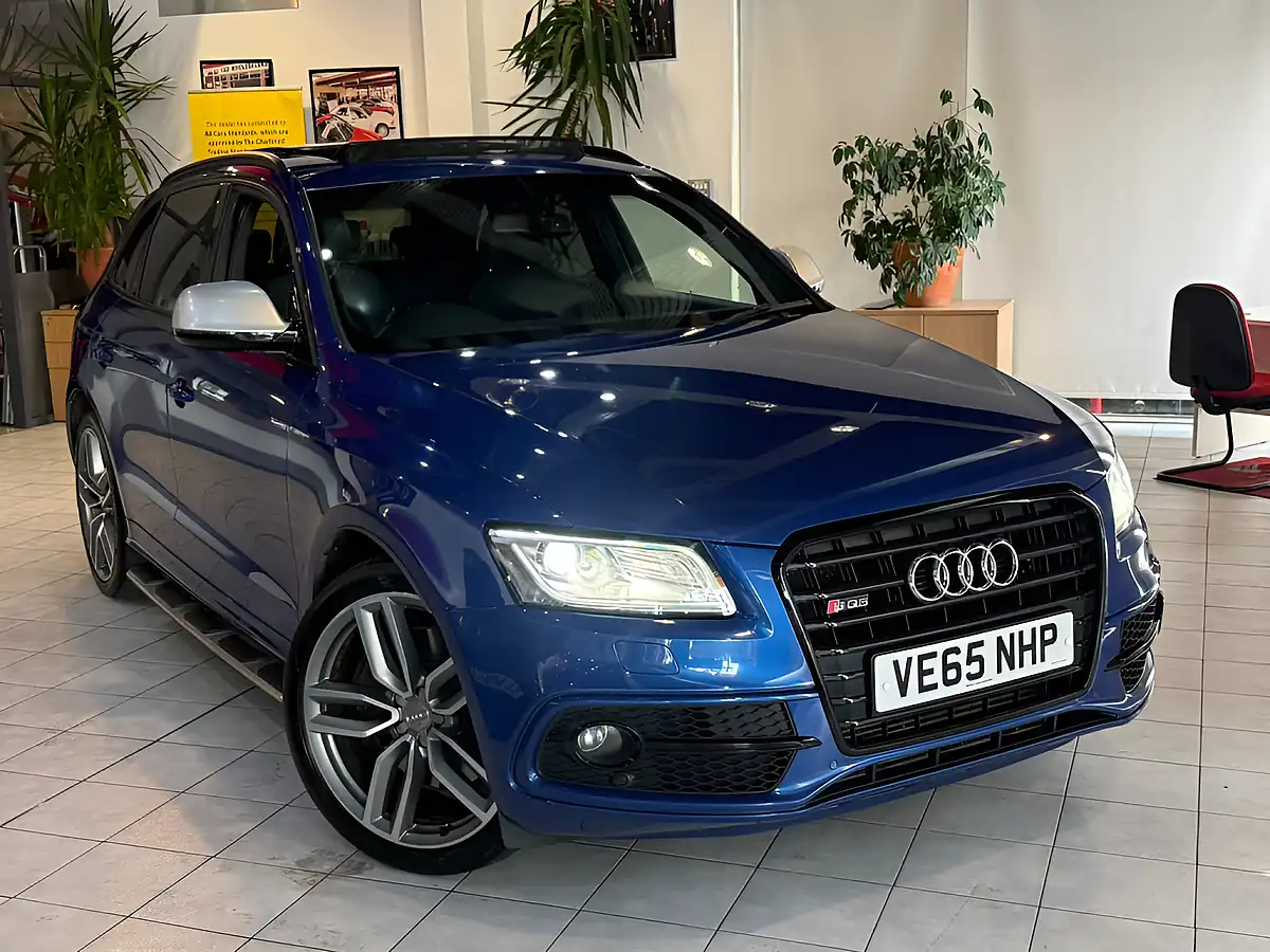 Used 2015 Audi SQ5 S Design Blue - Front View