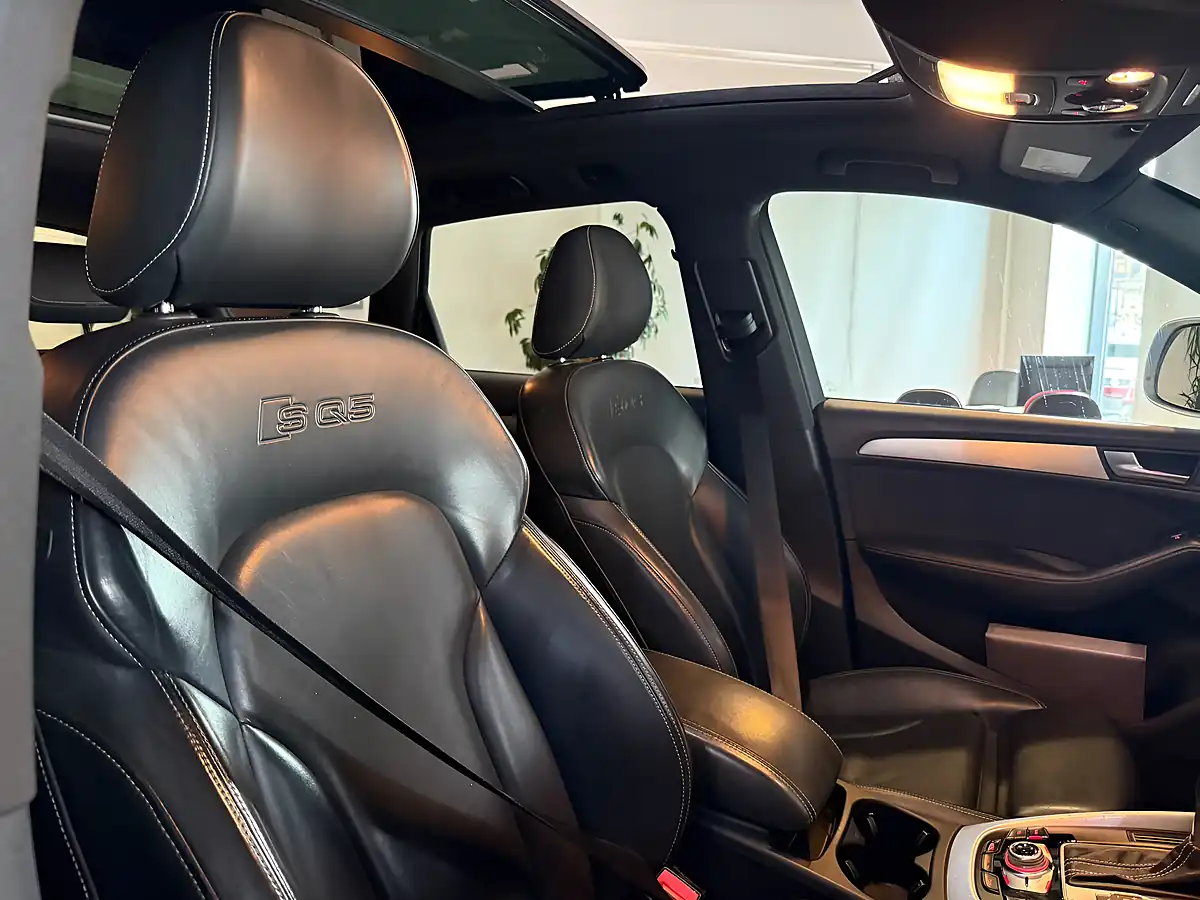 Used 2015 Audi SQ5 S Design Blue - Interior and Exterior details 13