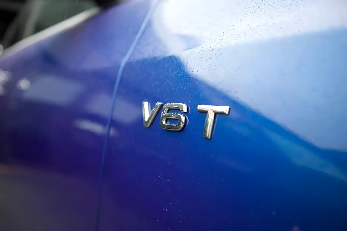 Used 2015 Audi SQ5 S Design Blue - Interior and Exterior details 12