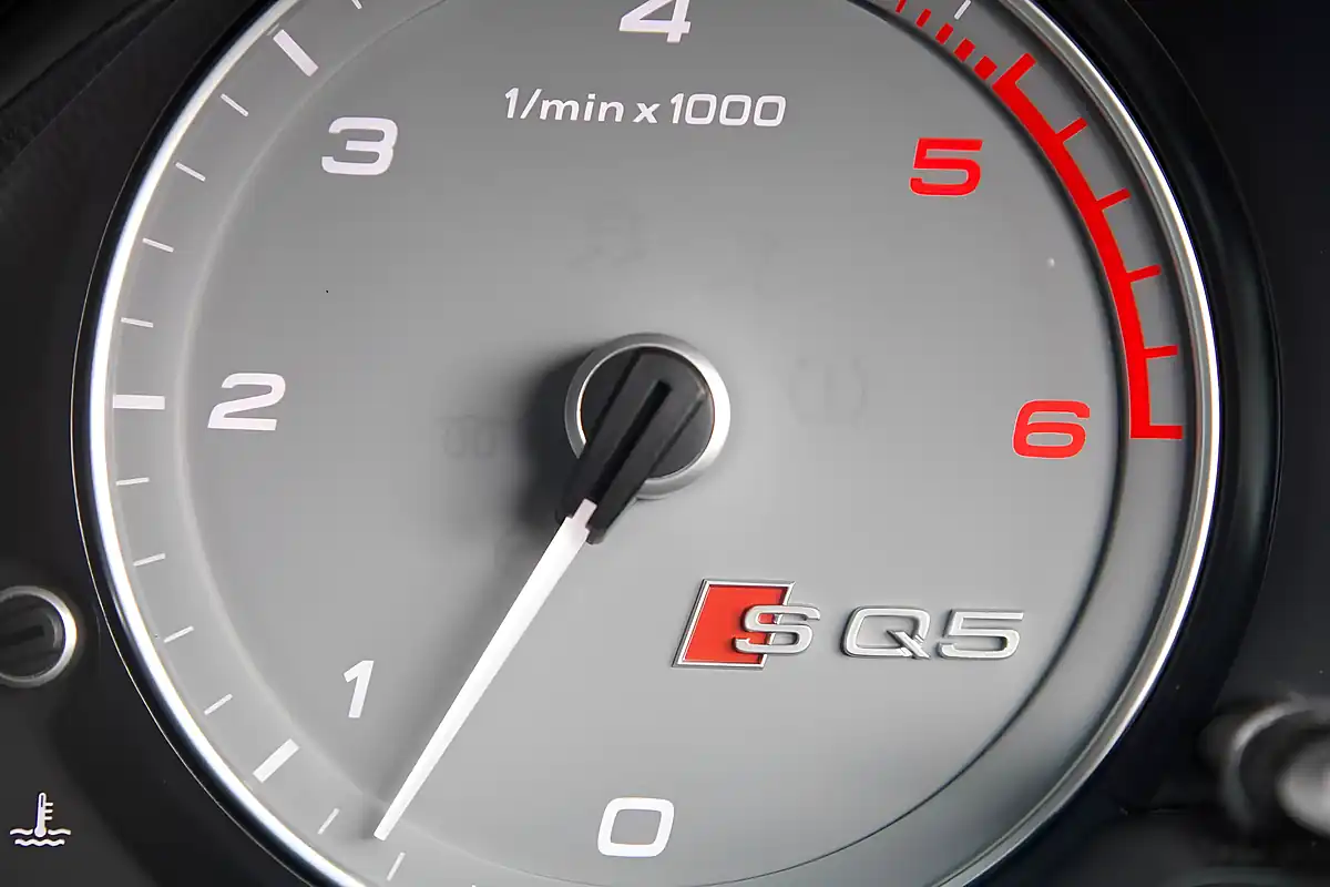 Used 2015 Audi SQ5 S Design Blue - Interior and Exterior details 17