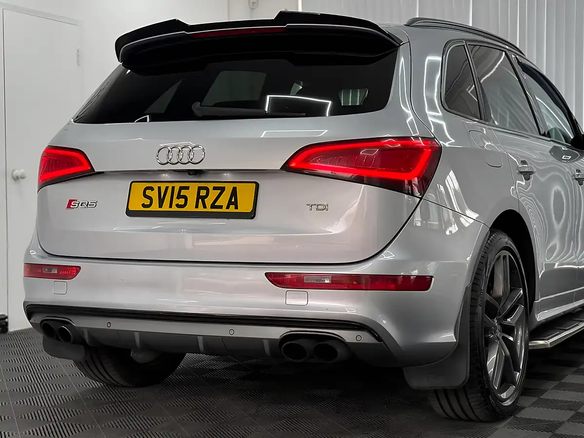 Used 2015 Audi SQ5 S Silver - Interior and Exterior details 11