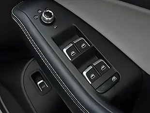 Used 2015 Audi SQ5 White - Interior and Exterior details 17