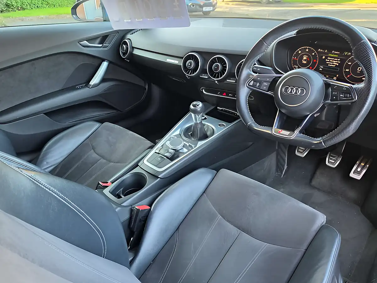Used 2015 Audi Tt S Line Blue - Interior and Exterior details 10