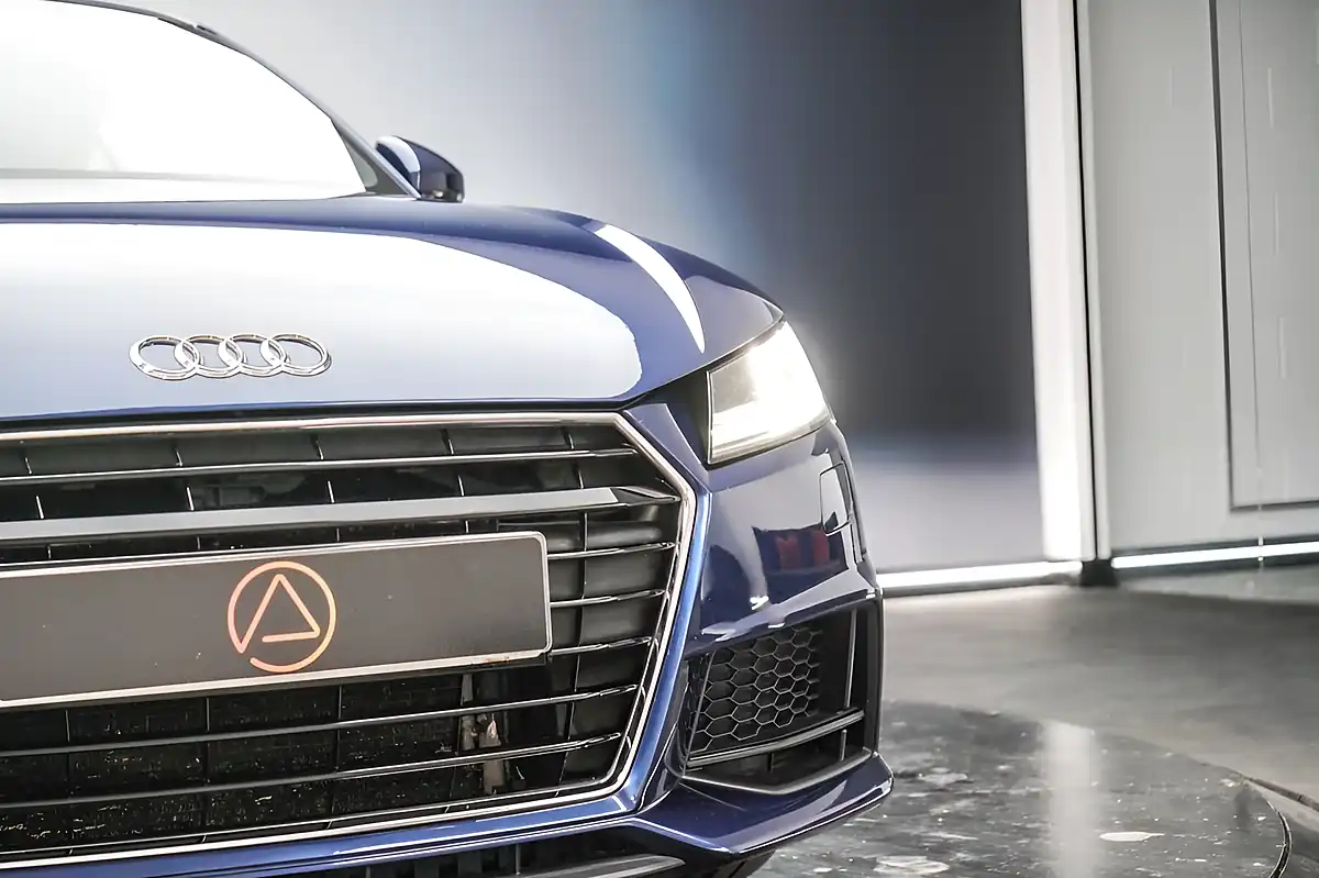 Used 2015 Audi Tt S Line Blue - Interior and Exterior details 4