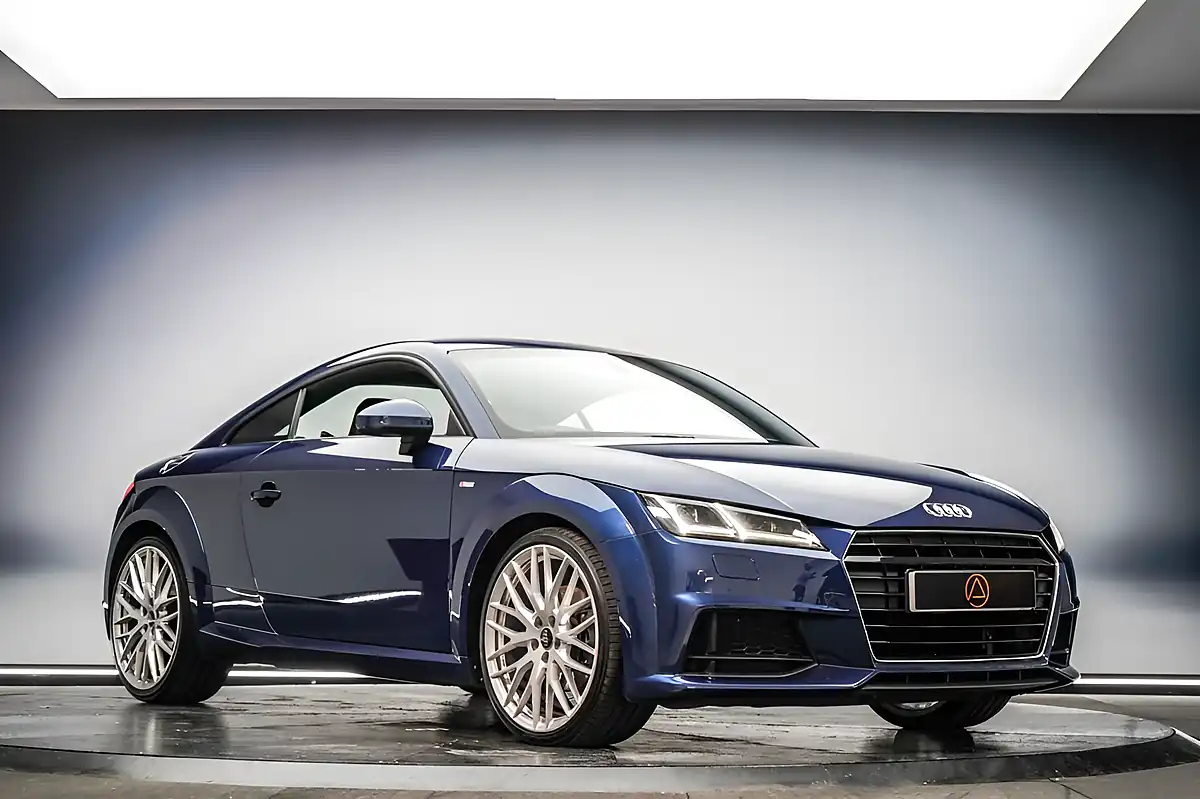 Used 2015 Audi Tt S Line Blue - Interior and Exterior details 5