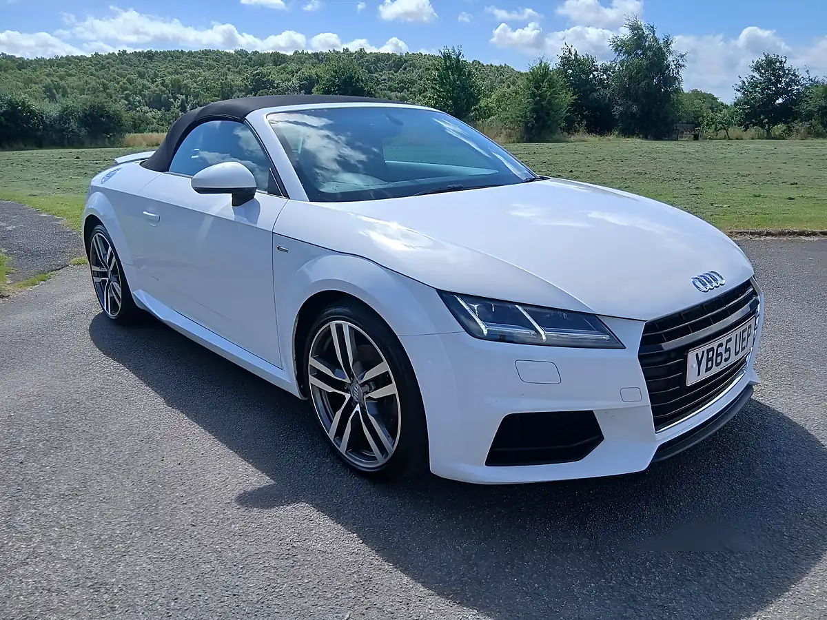Used 2015 Audi Tt S Line Roadster White - Interior and Exterior details 14