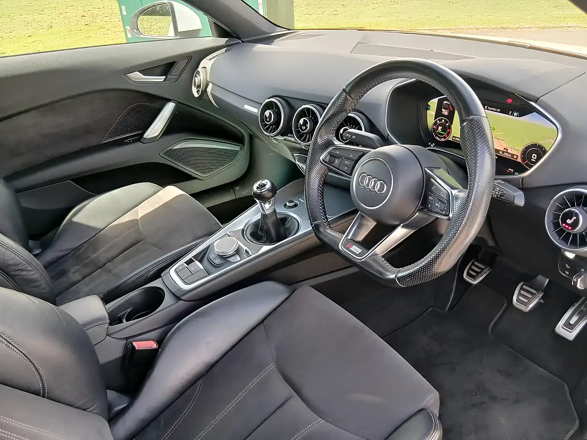 Used 2015 Audi Tt S Line Roadster White - Interior and Exterior details 16