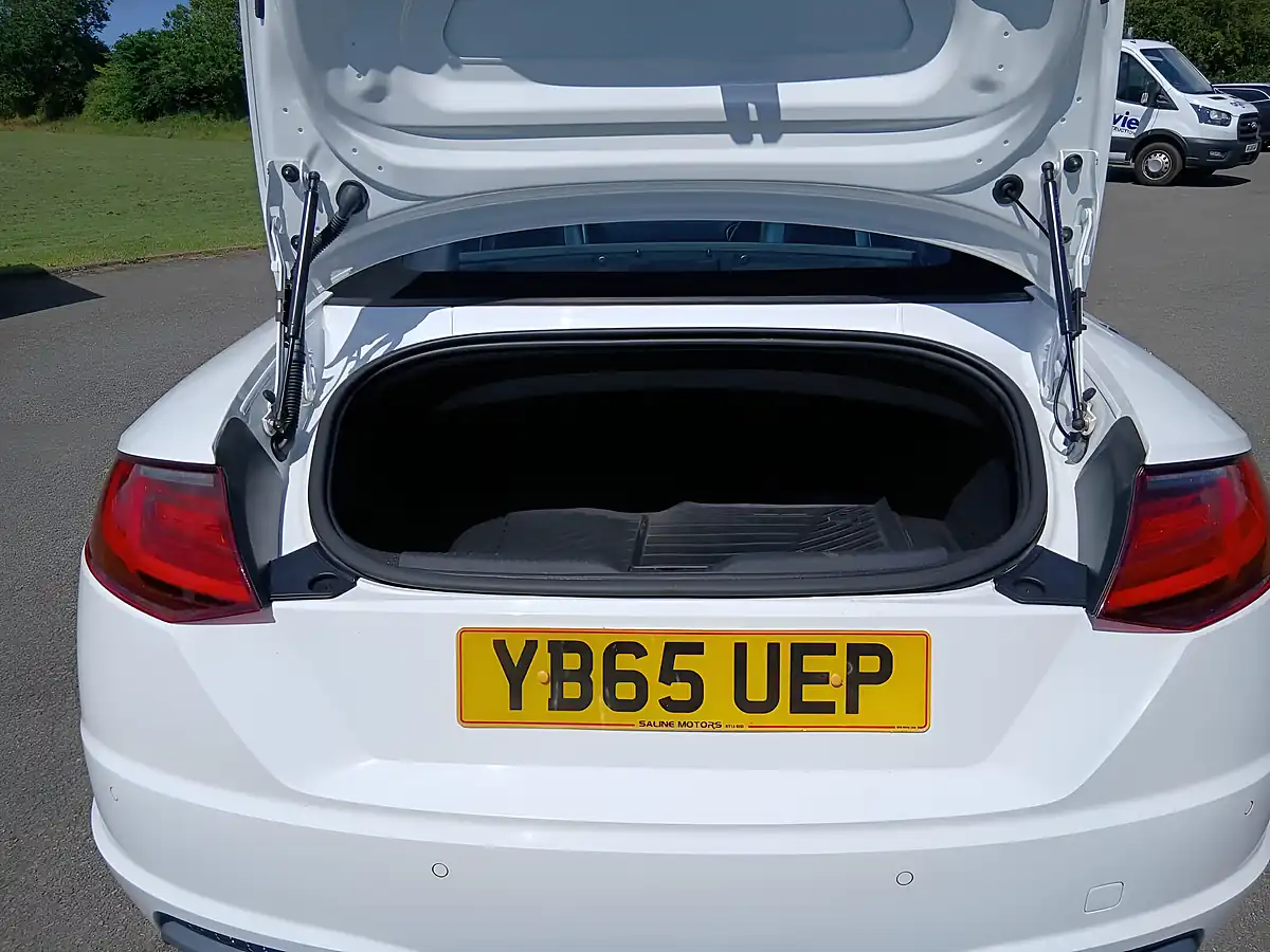 Used 2015 Audi Tt S Line Roadster White - Interior and Exterior details 7