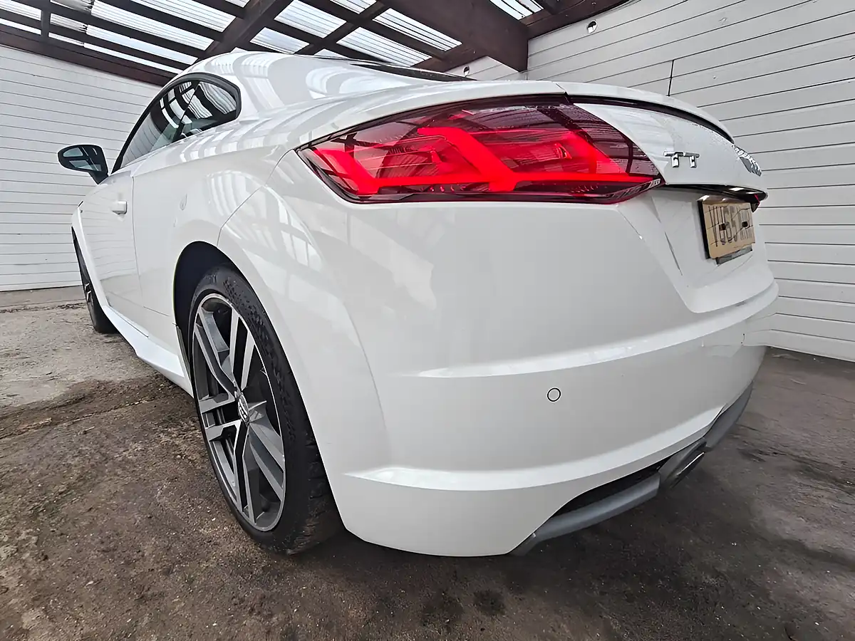 Used 2015 Audi Tt S Line White - Interior and Exterior details 13