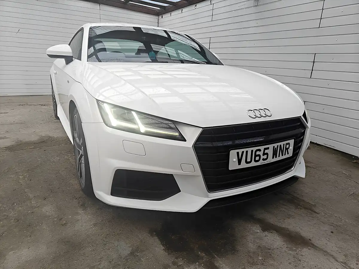 Used 2015 Audi Tt S Line White - Interior and Exterior details 6